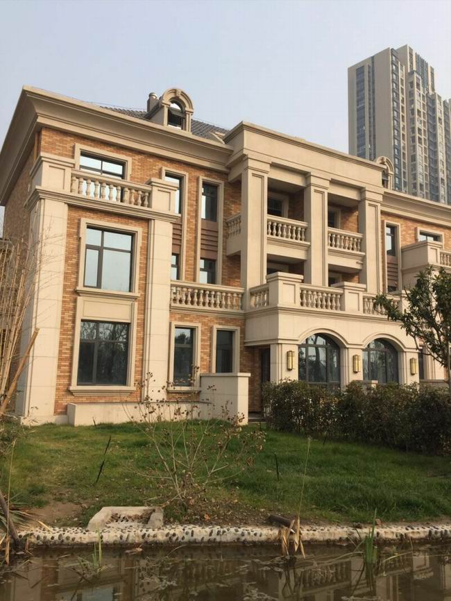 1523412910440425.jpg 2.jpg